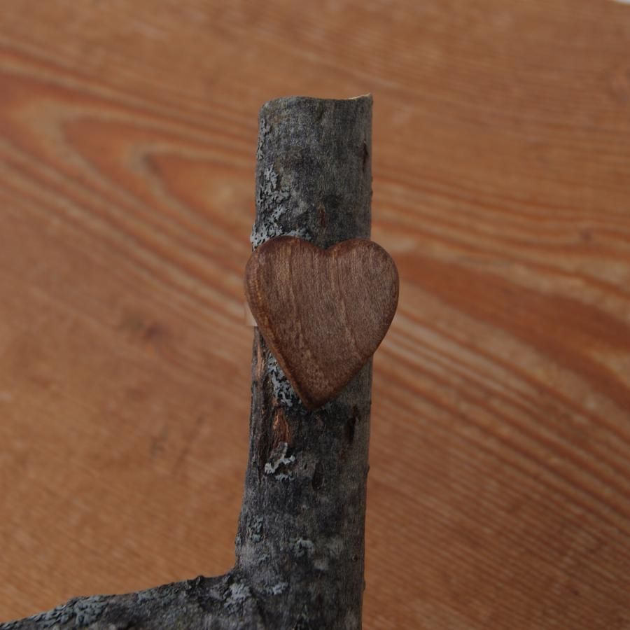 Bague cabochon en bois forme coeur Noyer largeur 20mm