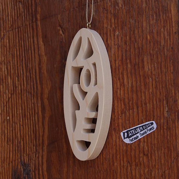 Boule 12 cm en bois decoupe LOVE a suspendre, decoration mariage, saint valentin, noel, noces de bois