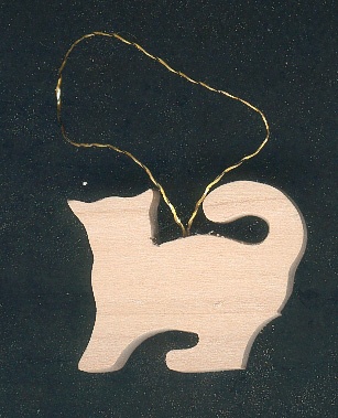 figurine chat en bois à suspendre