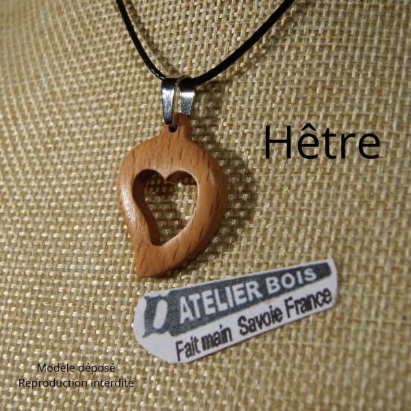 pendentif noce de bois  bijoux bois et nature coeur d&eacute;coup&eacute;, fait main, id&eacute;e cadeau saint valentin, noces de bois