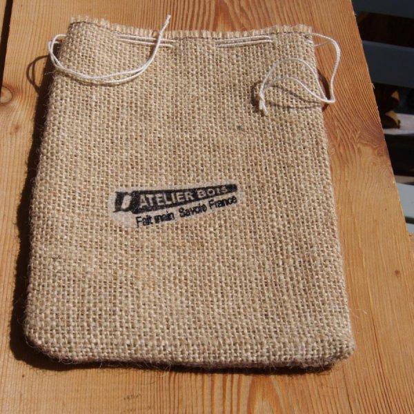 Sachet 10 coeurs bois massif d'essences différentes version anglaise fait main pyrogravé